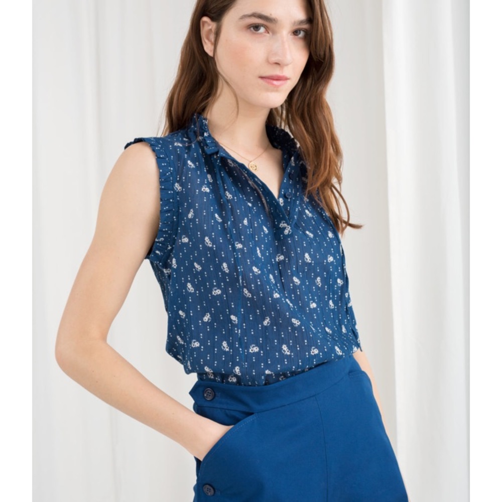 Crepe sleeveless tank top